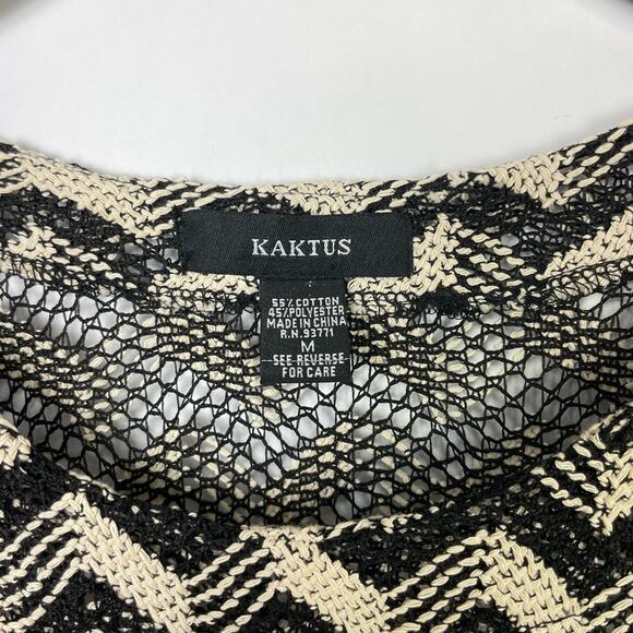 Kaktus | Black & Tan Chevron Pattern Open Knit Crochet Layering Pullover Top - Picture 5 of 6